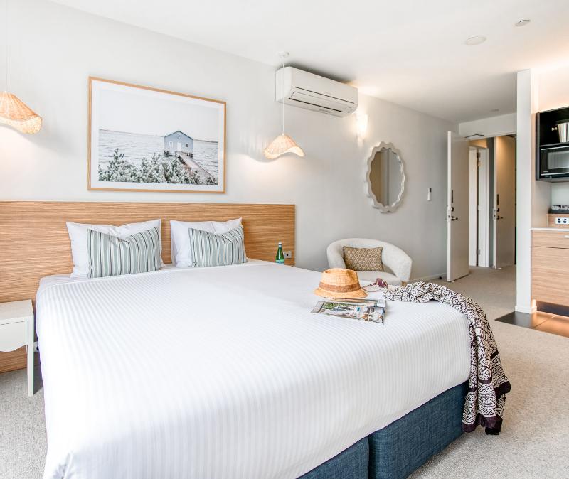 Oaks Vue Suites Geelong image