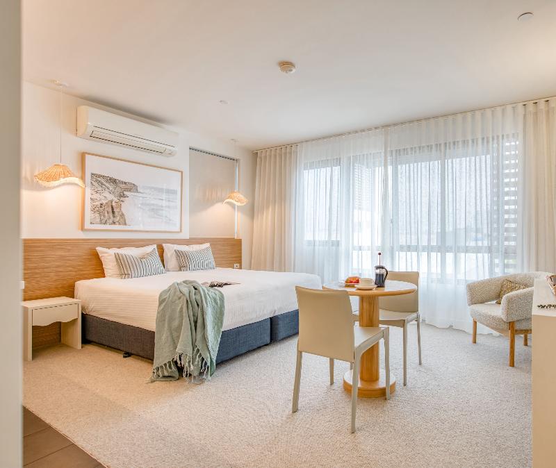 Oaks Vue Suites Geelong image