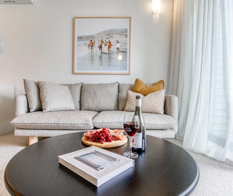Oaks Vue Suites Geelong image