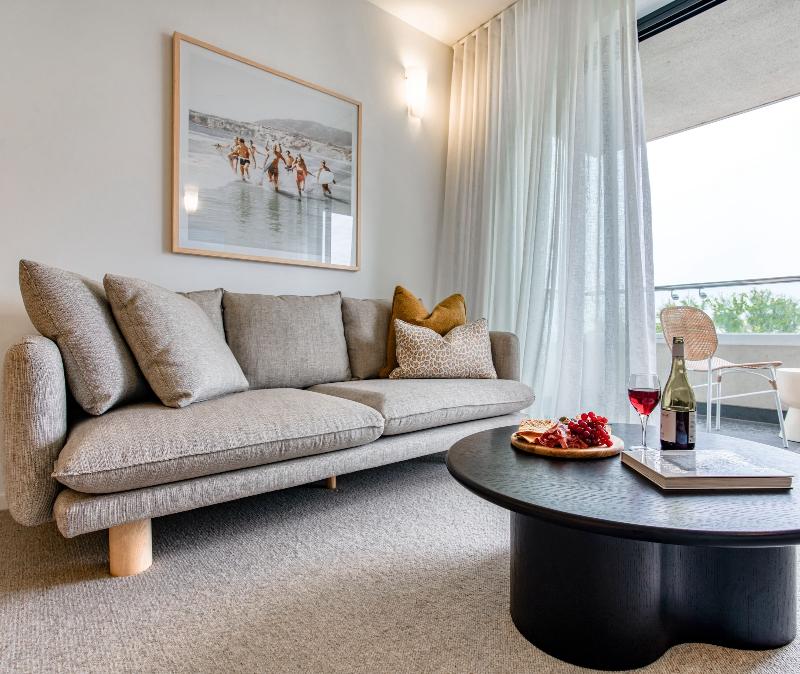 Oaks Vue Suites Geelong image