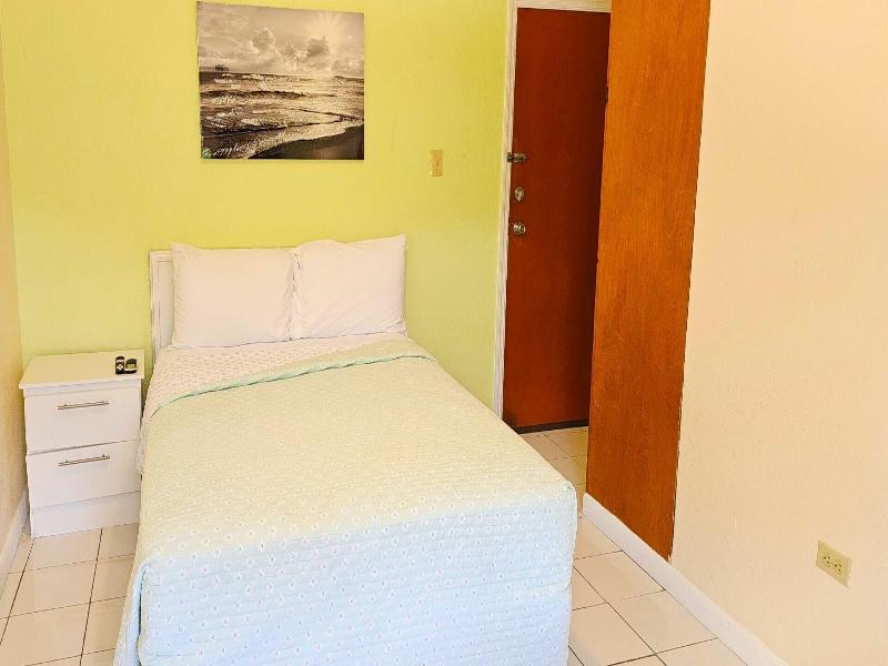Midtown Motel Sxm image