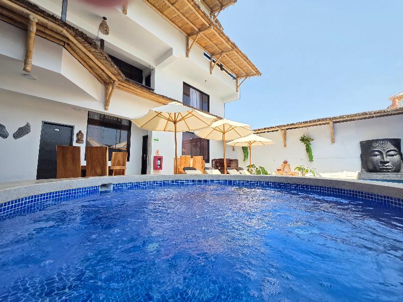 BRISAS DEL MAR HOTEL
