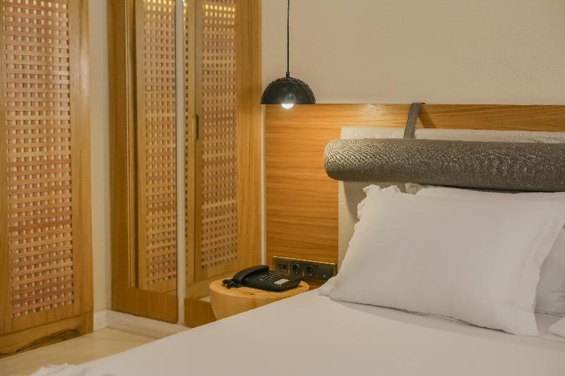 Nuup Hotel image