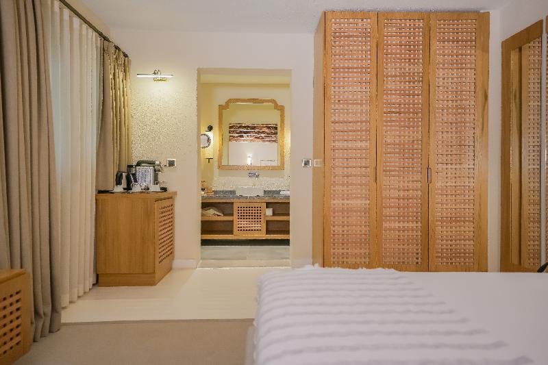 Nuup Hotel image