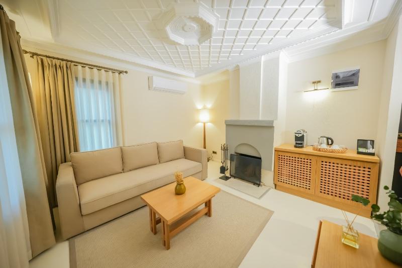 Nuup Hotel image