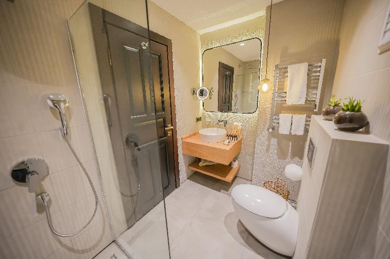 Nuup Hotel image
