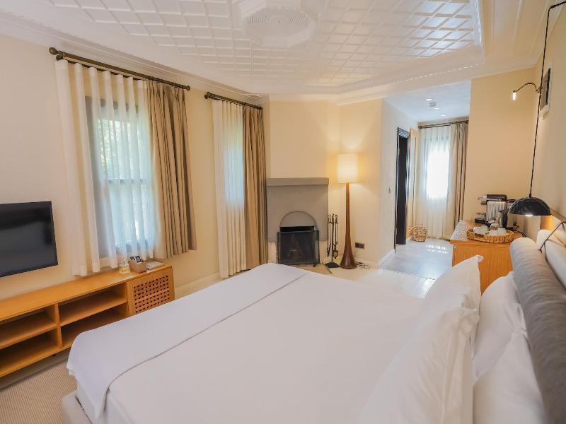 Nuup Hotel image