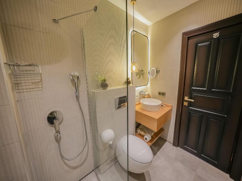 Nuup Hotel image