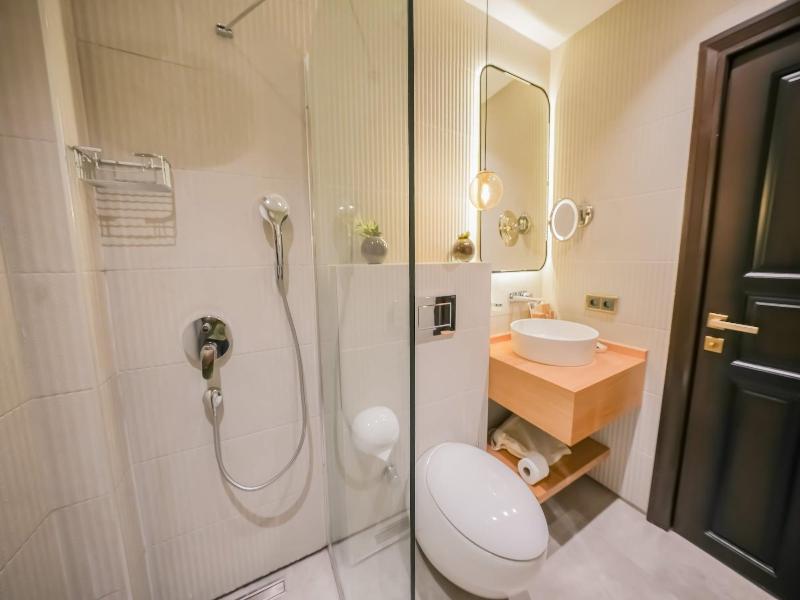 Nuup Hotel image