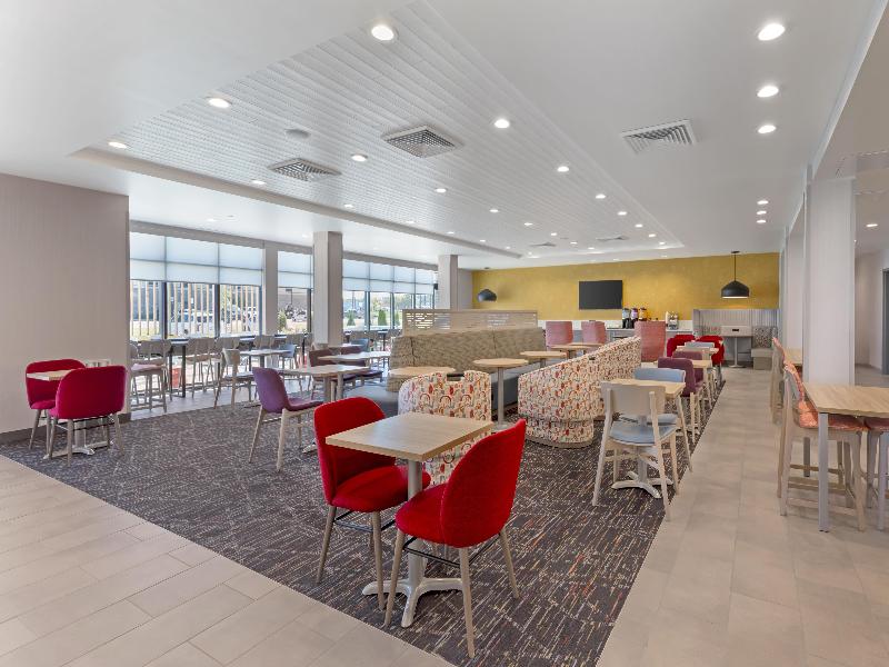 Home2 Suites by Hilton Calera image