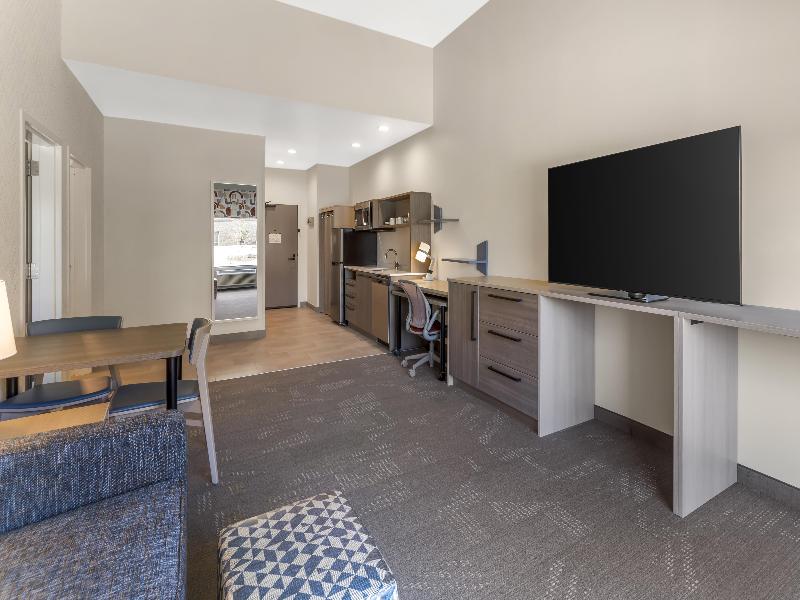 Home2 Suites by Hilton Calera image