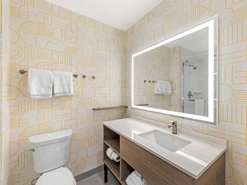 Home2 Suites by Hilton Calera image