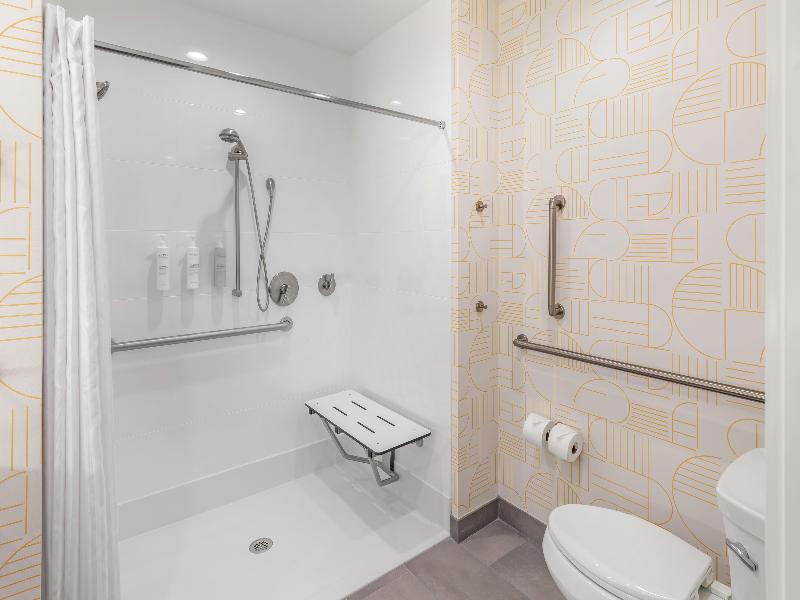 Home2 Suites by Hilton Calera image