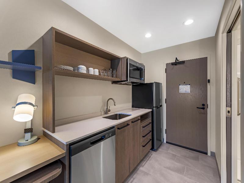 Home2 Suites by Hilton Calera image