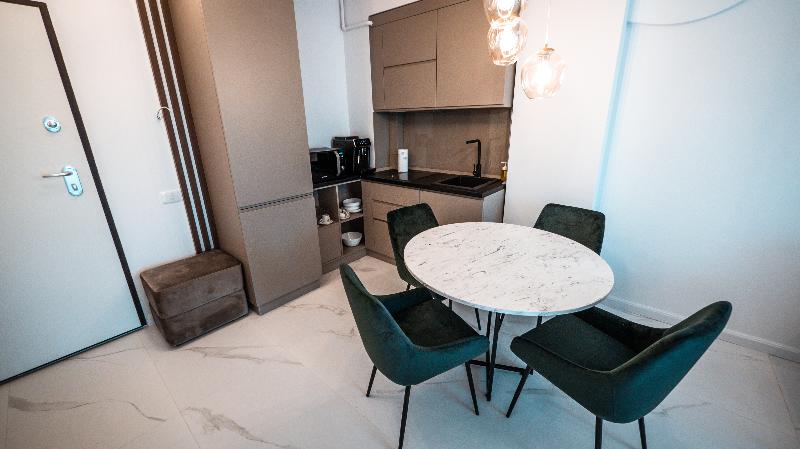 Wave 4 Apartments image
