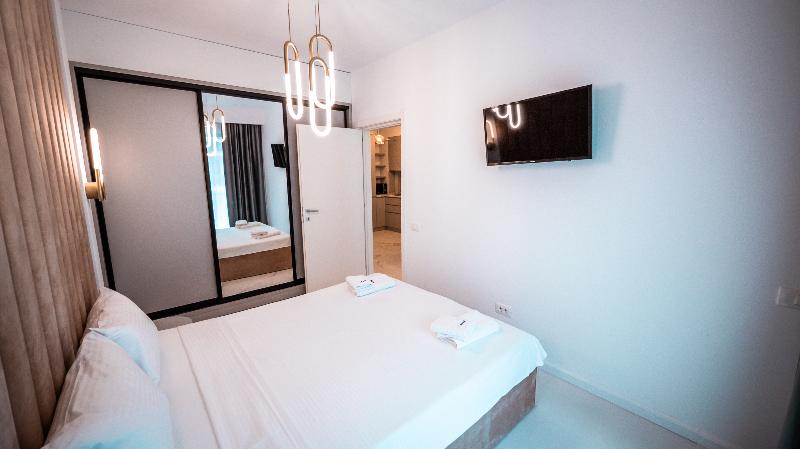 Wave 4 Apartments image