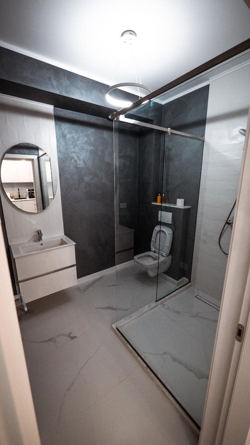 Wave 4 Apartments image
