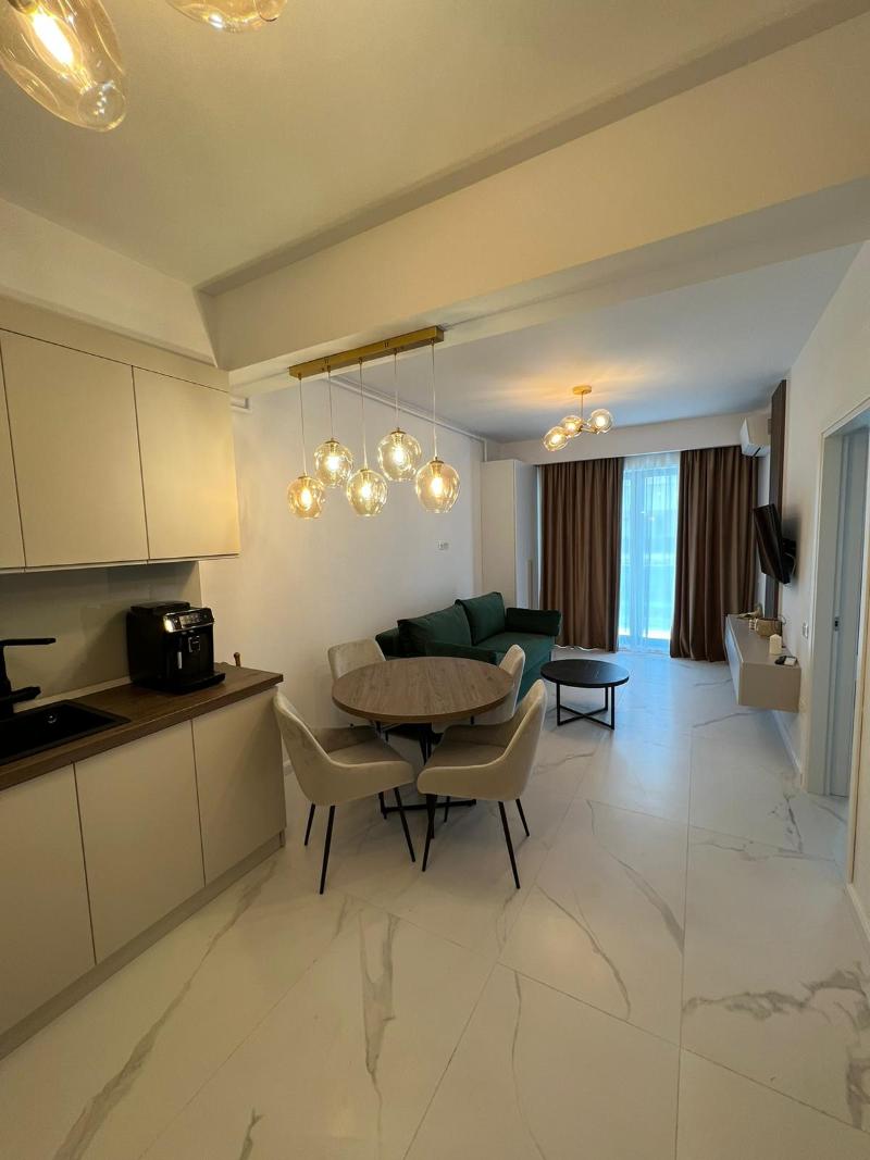Wave 4 Apartments image