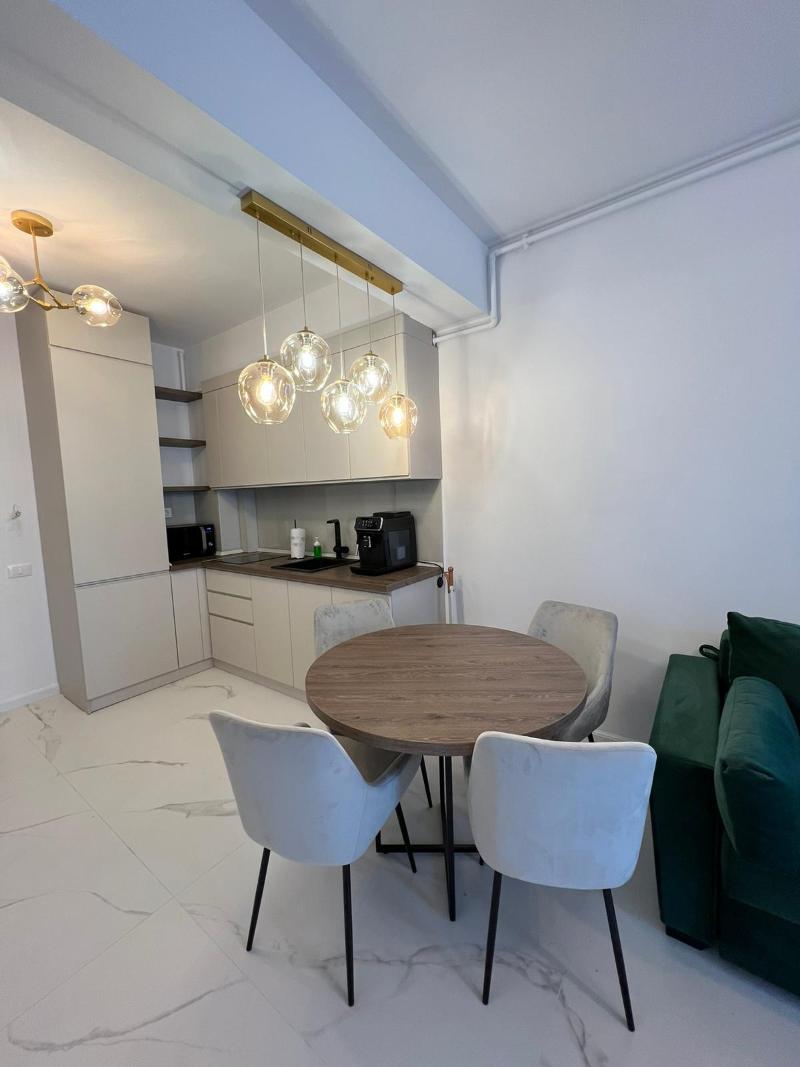 Wave 4 Apartments image