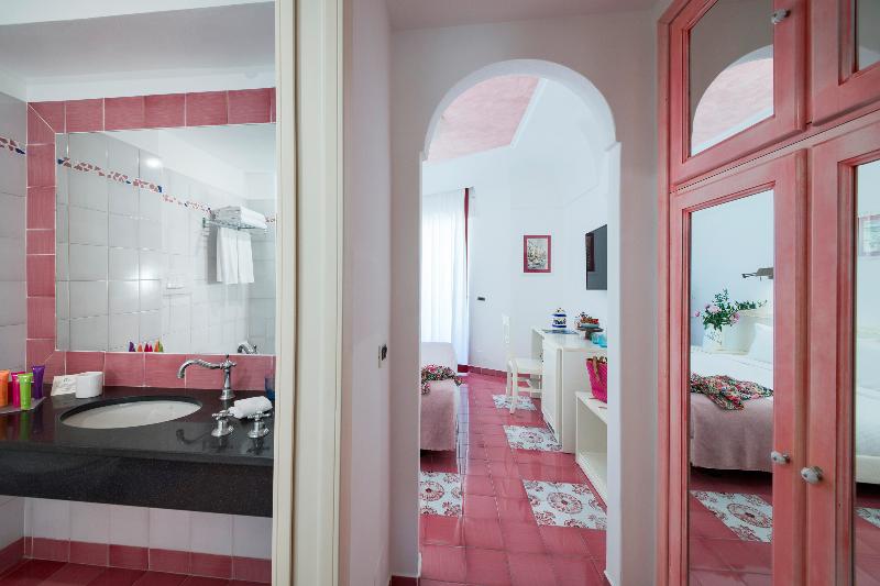 San Michele Hotel & Spa - Image 4