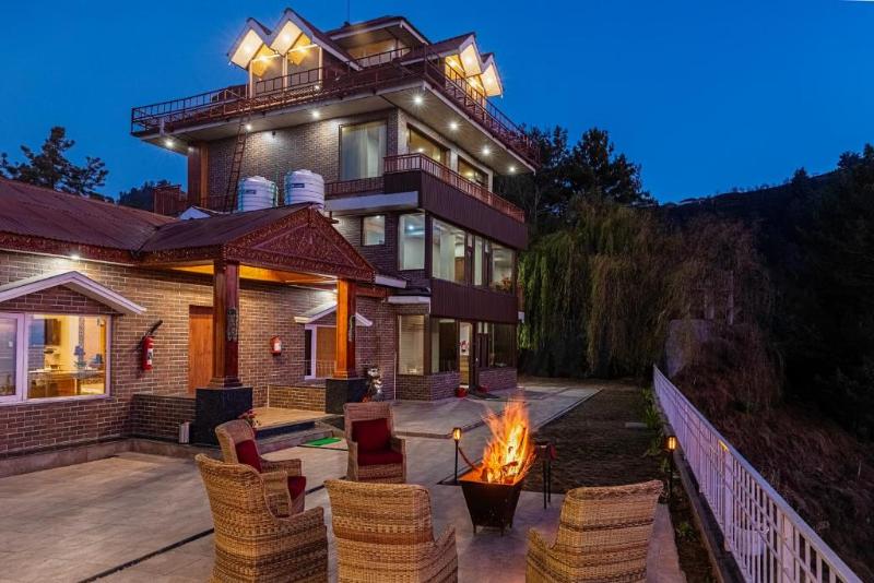 Alaya Stays By Elivaas Lafu House - Shimla