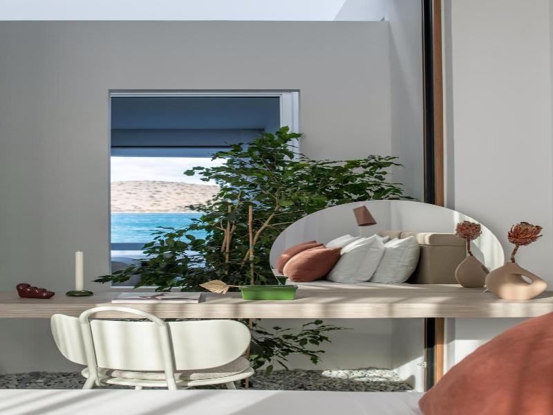 Villa Mimaze Minimalist Living