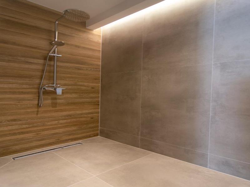Alboro Seaside Suites image
