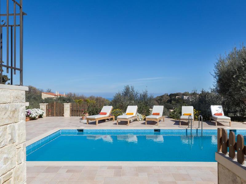 Vederi Estate image