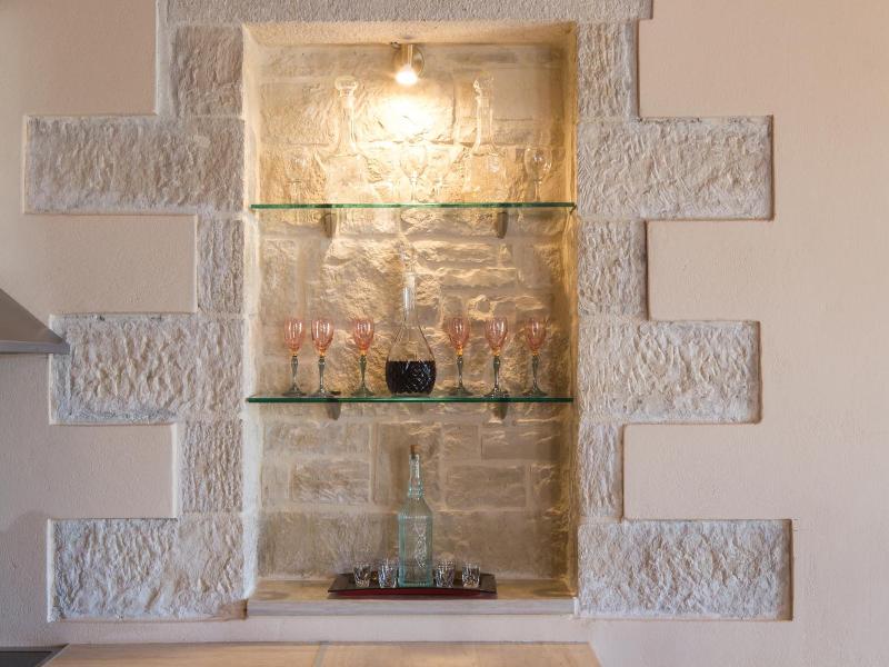 Vederi Estate image