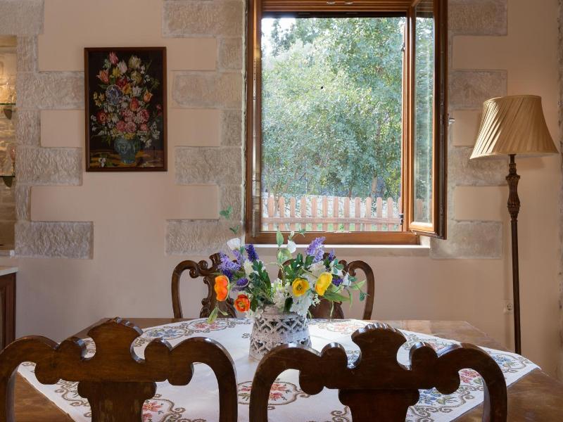 Vederi Estate image