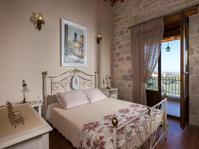Vederi Estate image