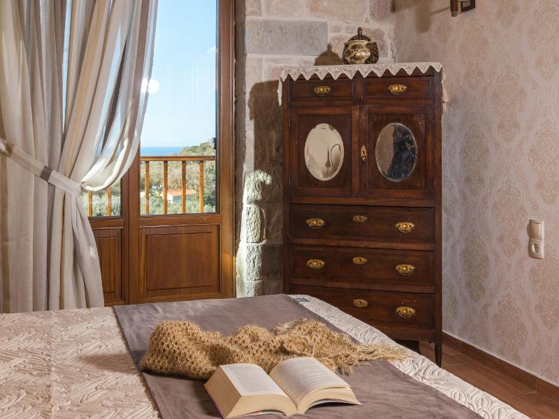 Vederi Estate image
