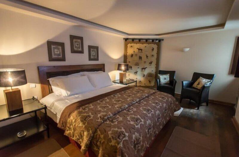 Epoches Luxury Suites image