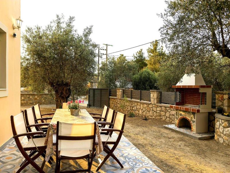 Lindos Luxury Retro Villas image