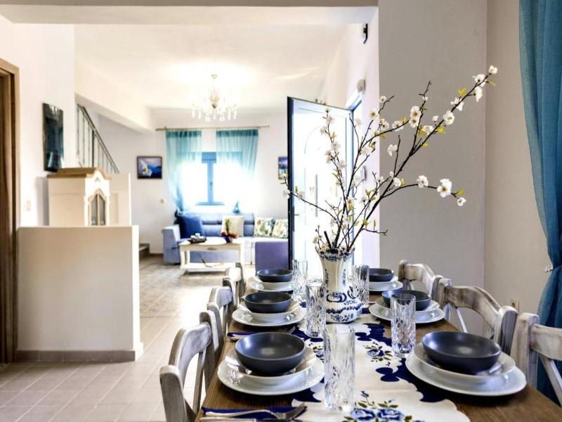 Lindos Luxury Retro Villas image