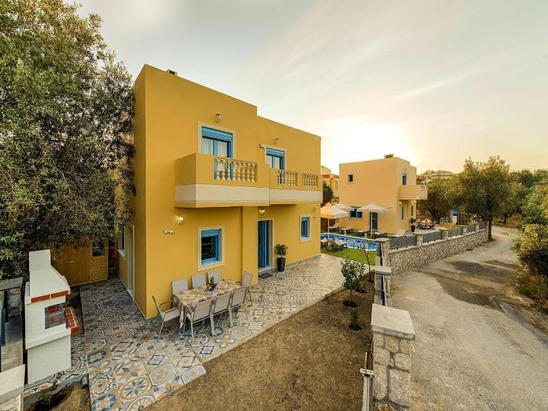 Lindos Luxury Retro Villas image