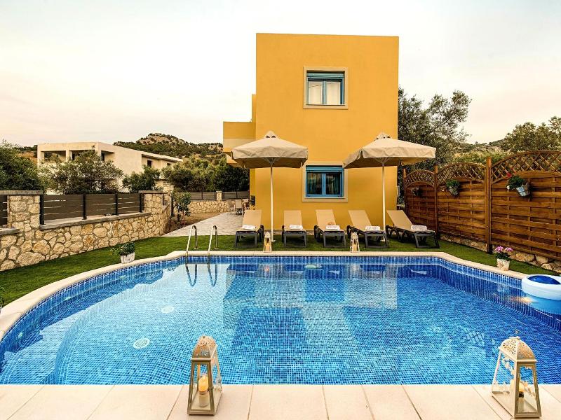 Lindos Luxury Retro Villas image