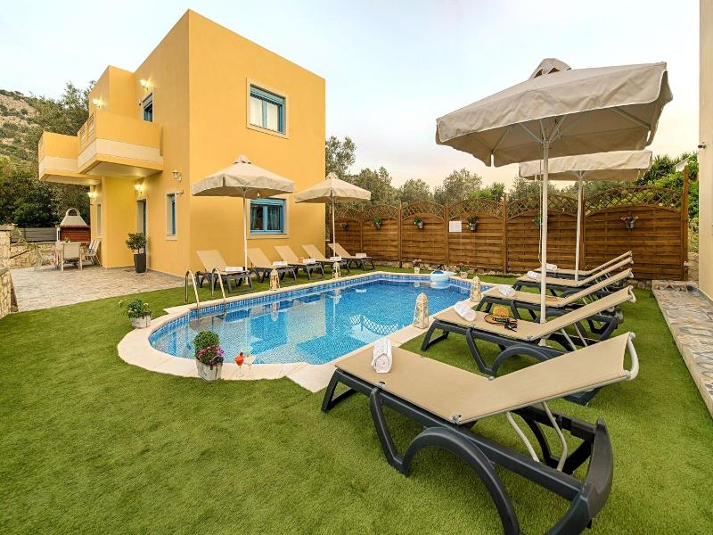 Lindos Luxury Retro Villas image