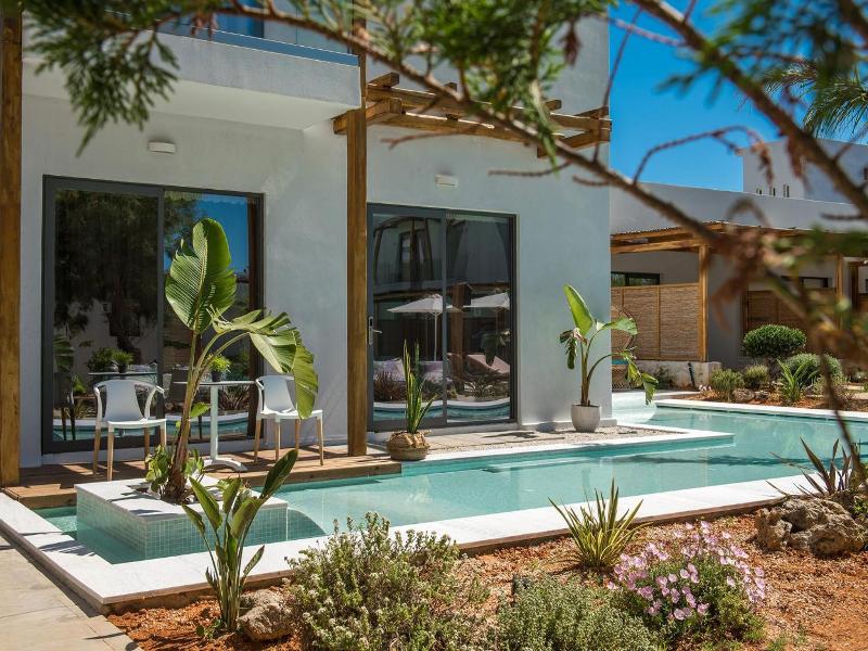 Paralos Lifestyle Beach image