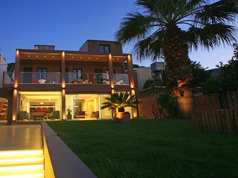 Katrin Suites image