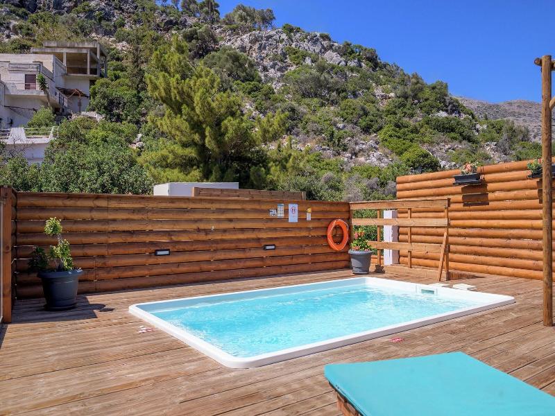 Katrin Suites image