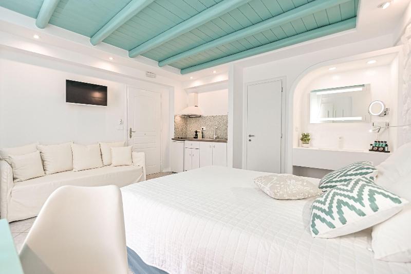 Naxos Evilion Luxury Apartments image