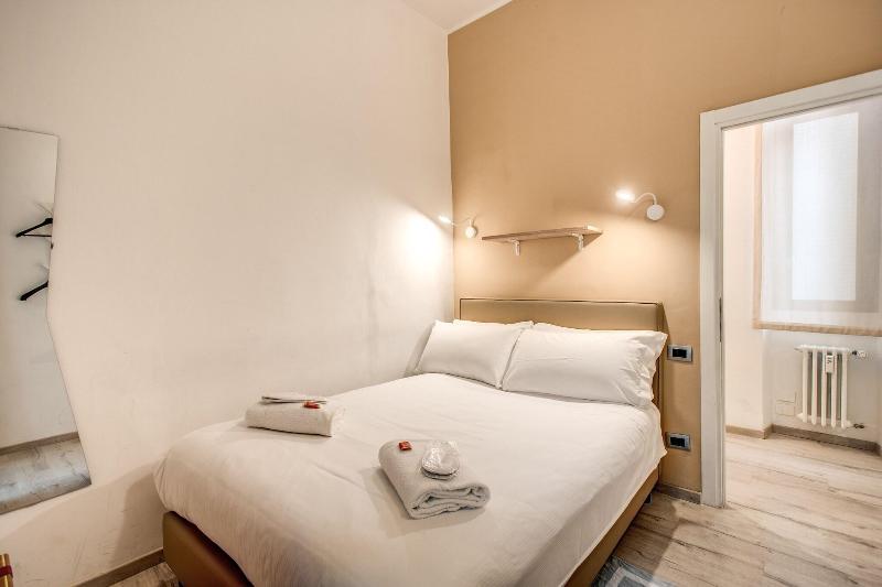Suite Santa Tecla image