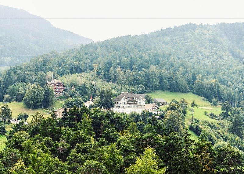 Gasthof Kohlern 1130 M image