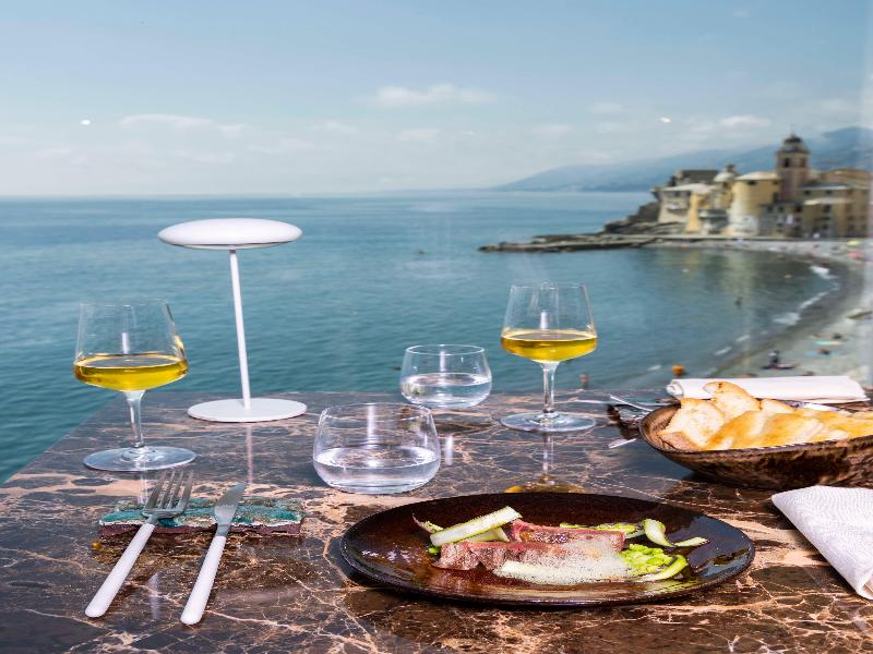 Sublimis Boutique Hotel image