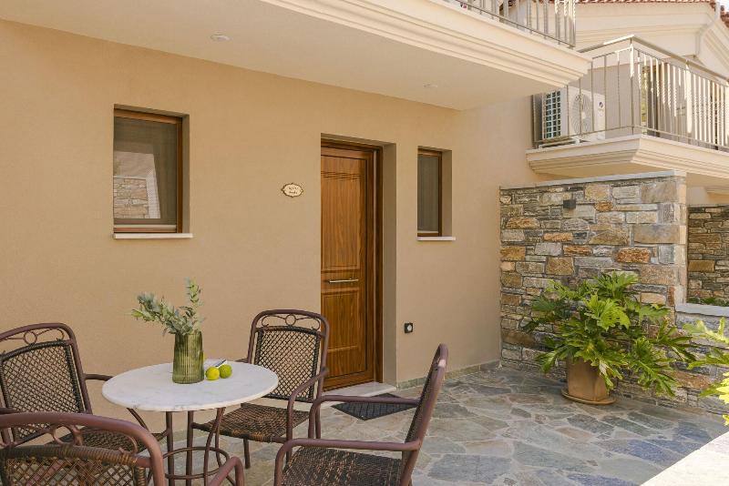 Paramithenio Village Beach Resort Spa image