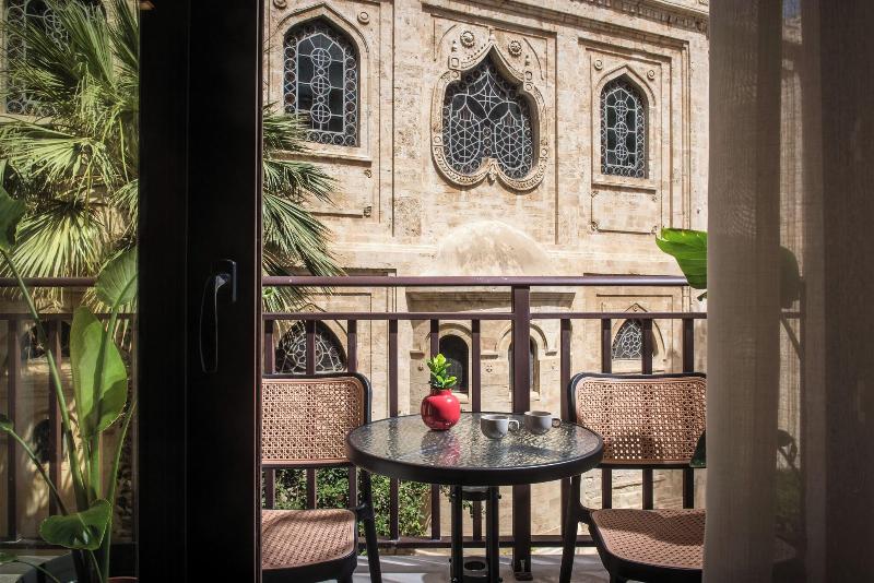 Centro Vero Suites By Omilos Hotels image