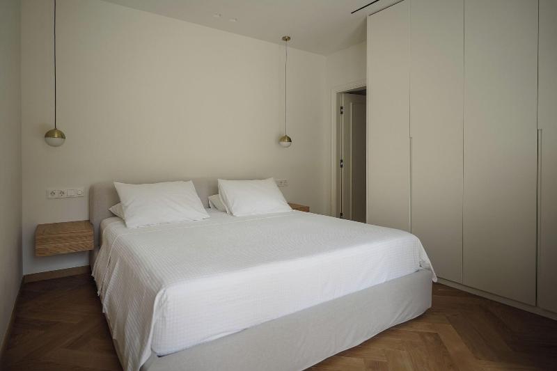 Plaka House Boutique Apartments image