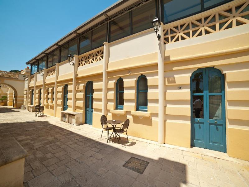 Villa Raffaella image