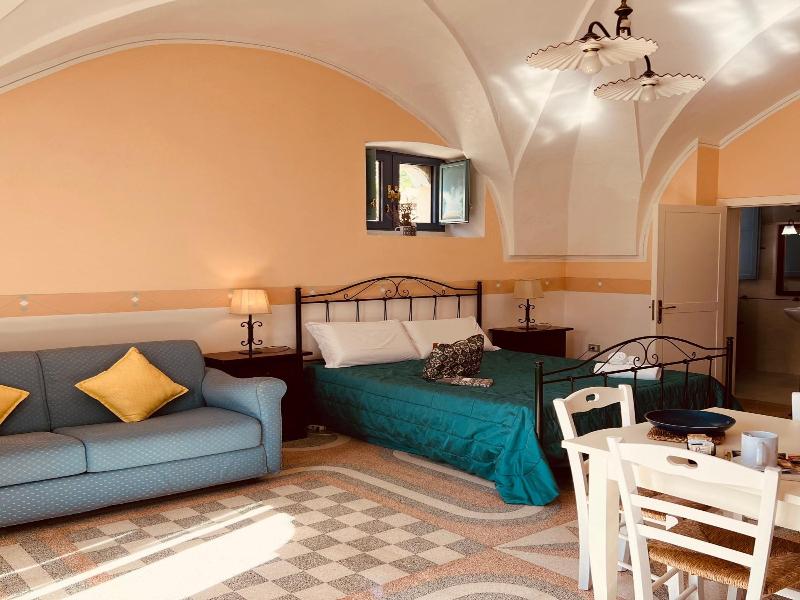Villa Raffaella image